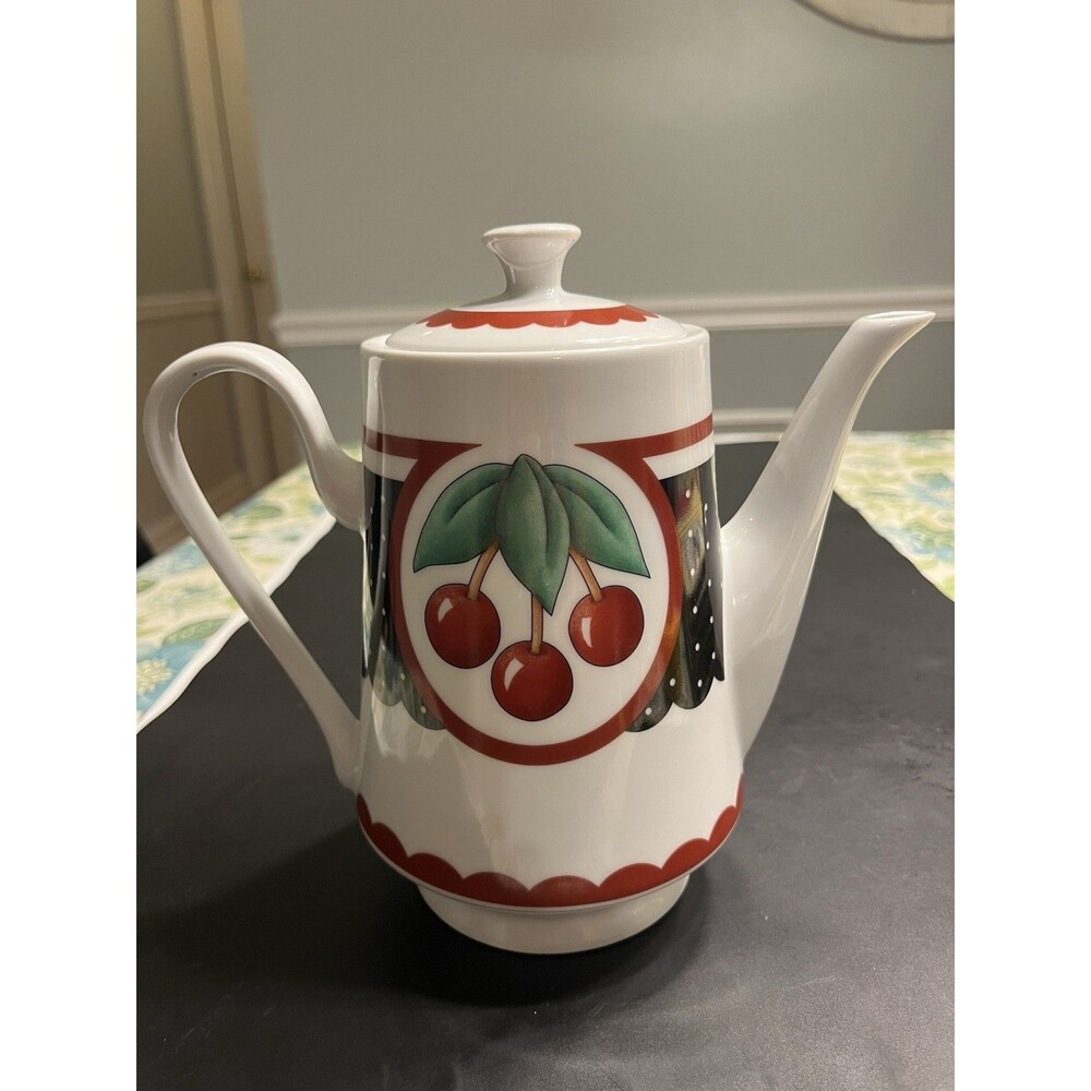 VTG 2001 MARY ENGELBREIT Cherries Cameo Tea Coffee Pot Enesco-32oz